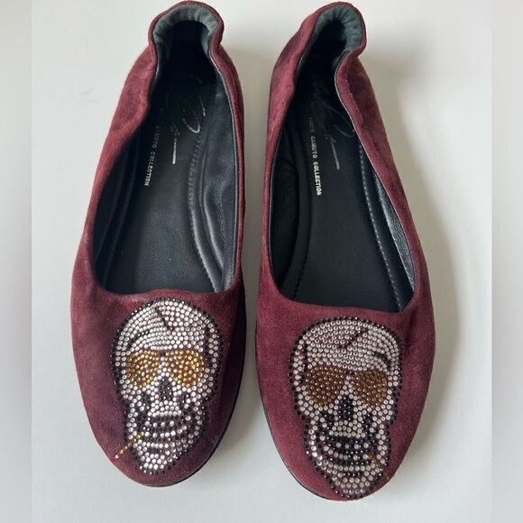 Vince Camuto Crystal Skull Flats. Excellent Condition - Picture 1 of 3